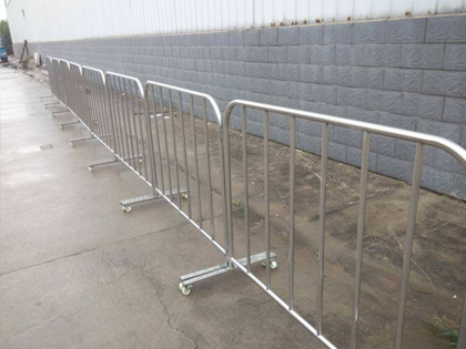 道路臨時護(hù)欄